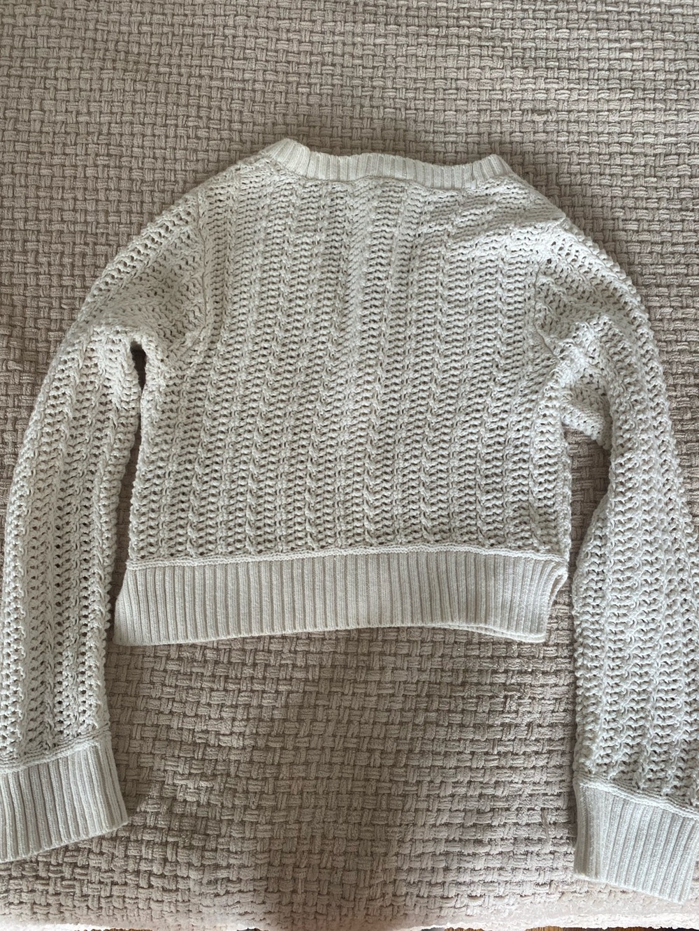 Abercrombie & fitch Cream Knit Cropped Cardigan Sweater - Picture 3 of 4